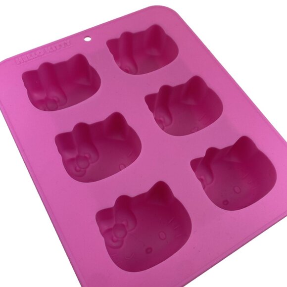 Hello Kitty Silicone Mold Sanrio Pink Kitchen Baking Cake - Picture 1 of 6